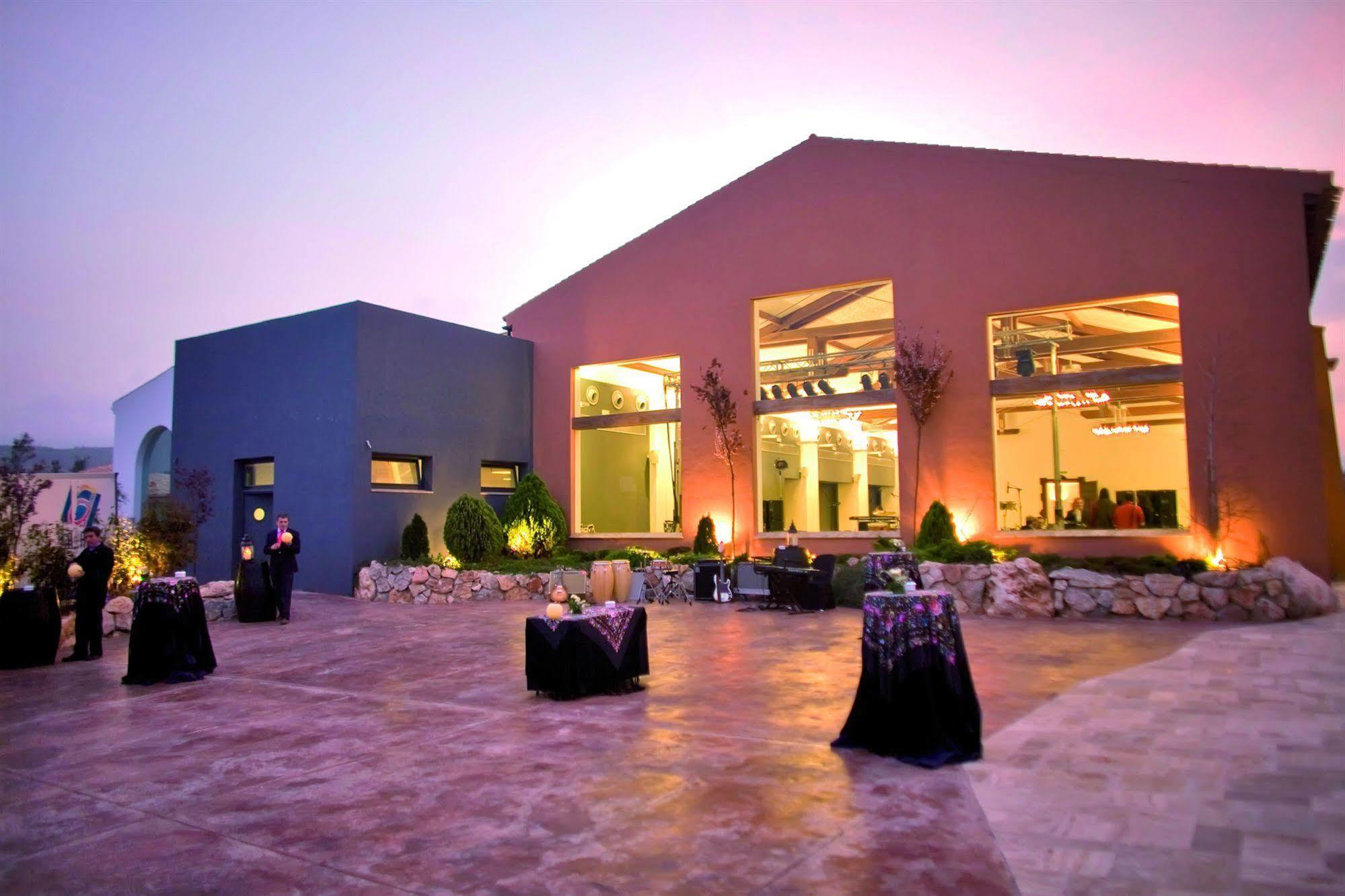 Hotel & Winery Senorio De Nevada Villamena Extérieur photo